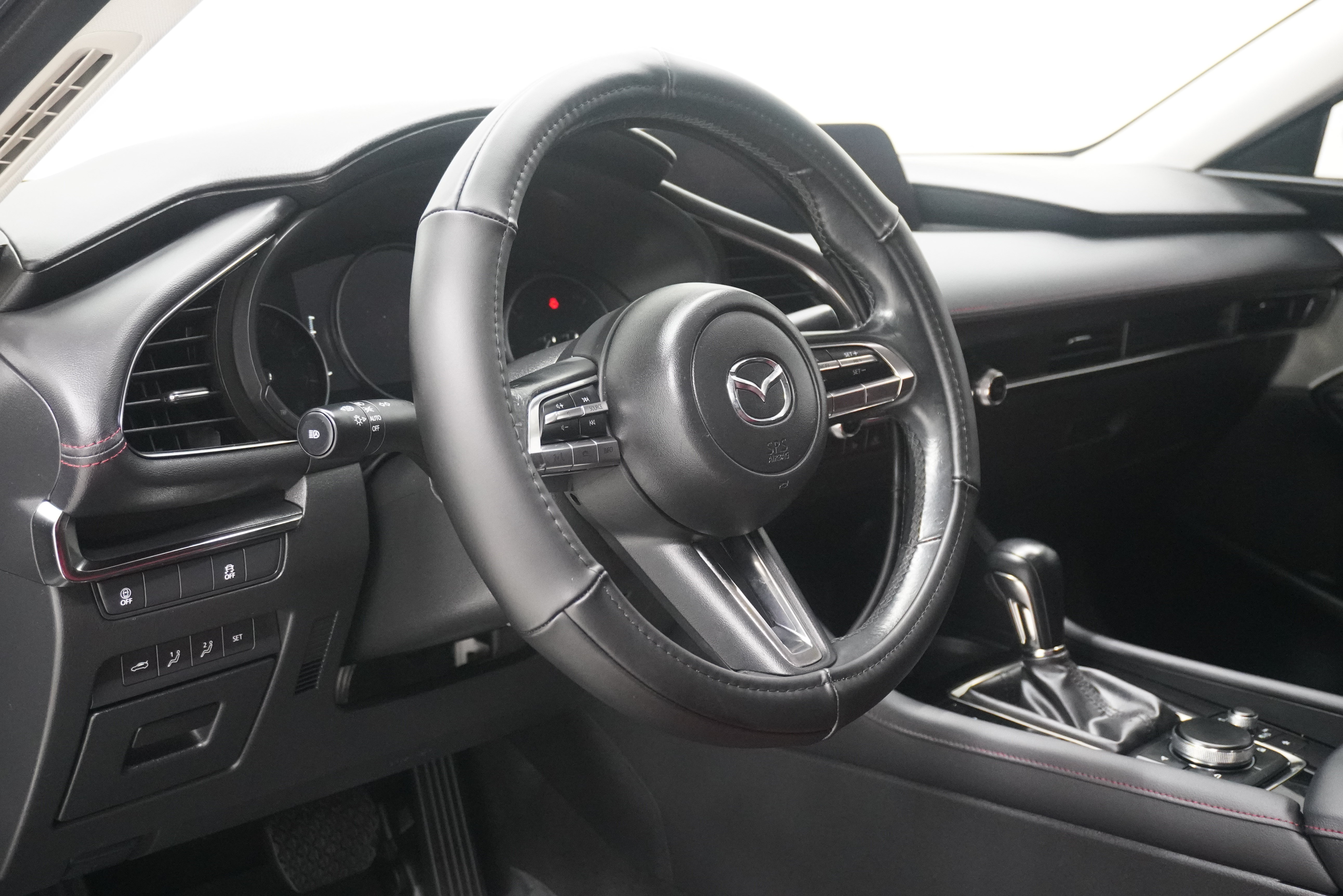 Used 2022 MAZDA MAZDA3 s FWD image 10