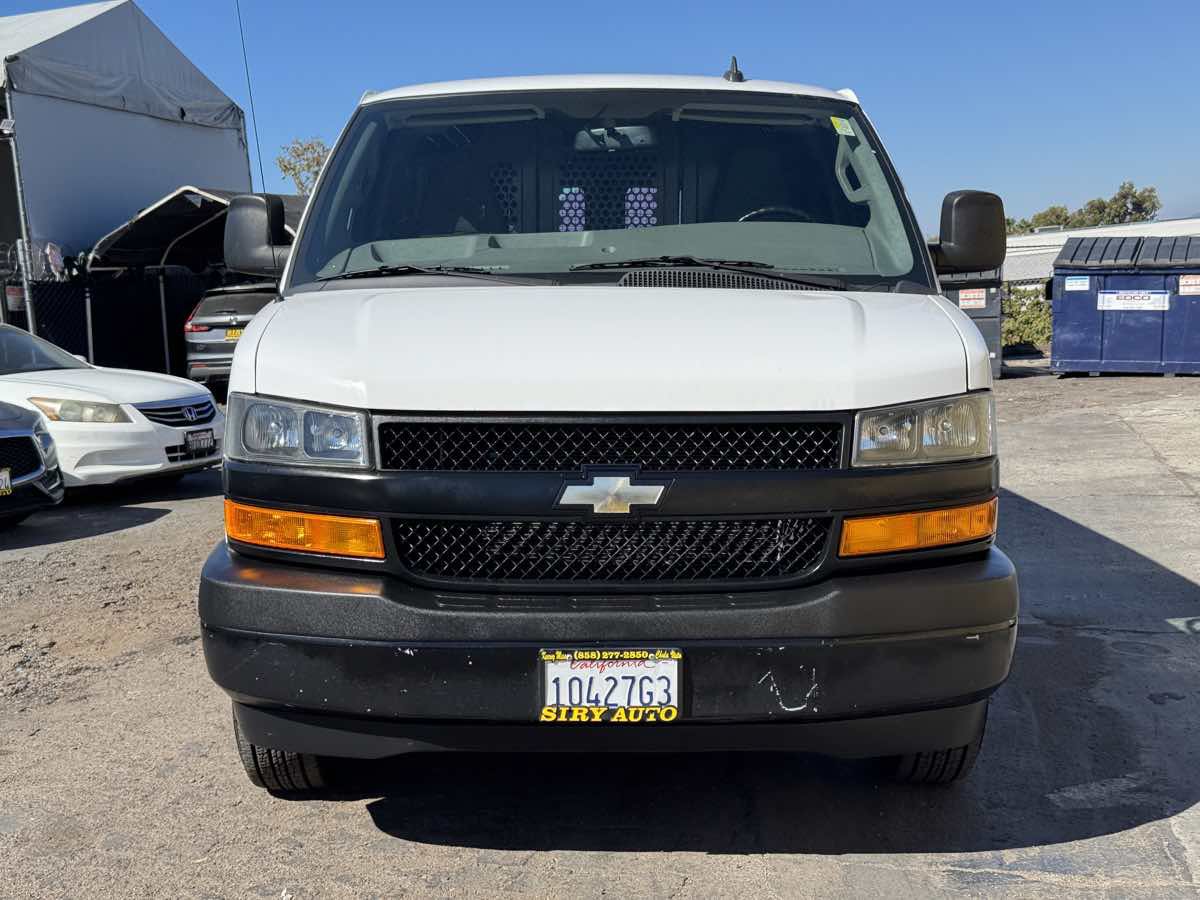 Used 2021 Chevrolet Express 2500 Extended w/ Driver Convenience Package RWD image 5