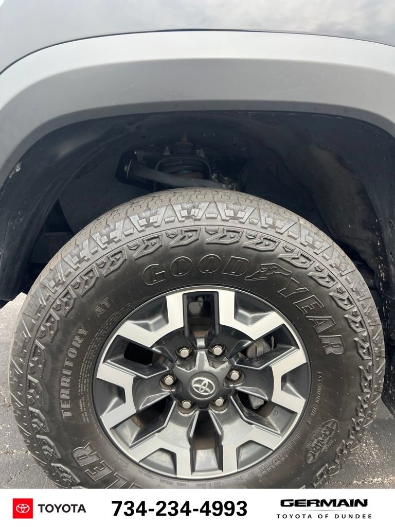 Used 2023 Toyota Tacoma TRD Off-Road AWD/4WD image 12