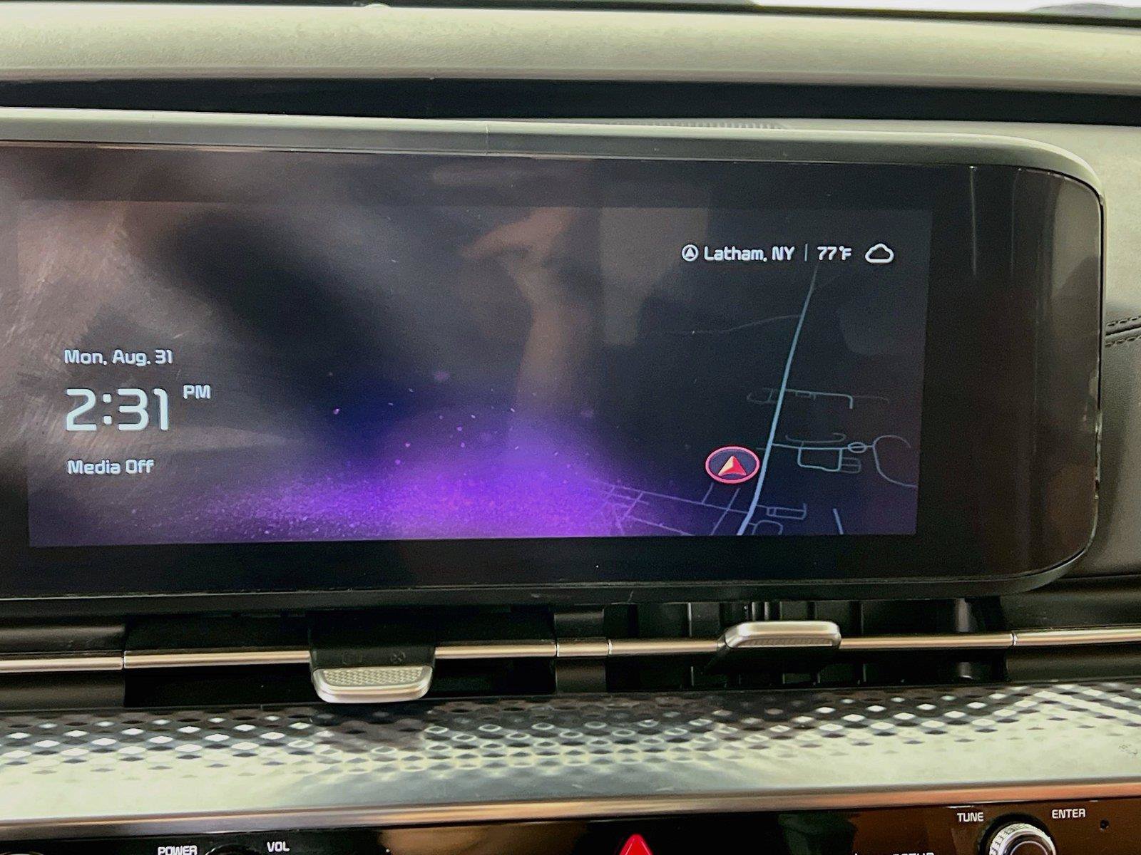Used 2024 Kia Carnival SX Prestige FWD image 16