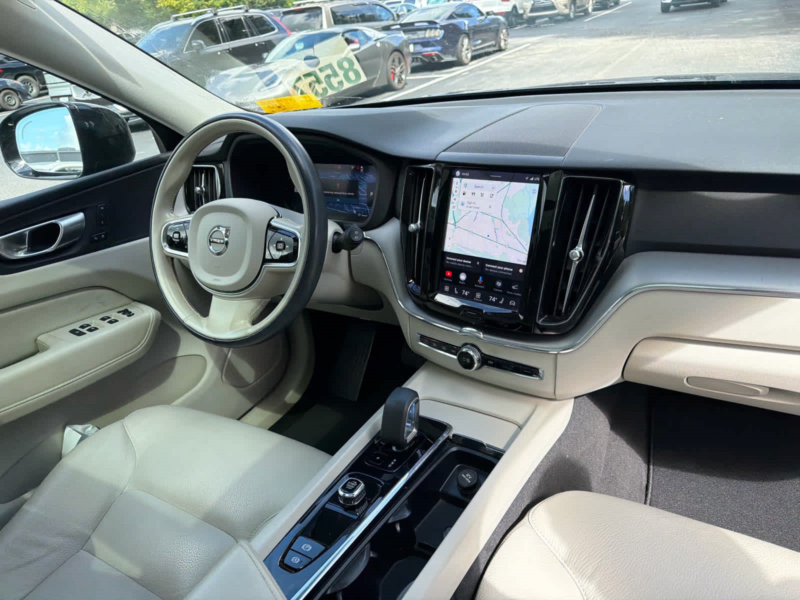 Used 2024 Volvo XC60 B5 Core w/ Protection Package Premier AWD/4WD image 19