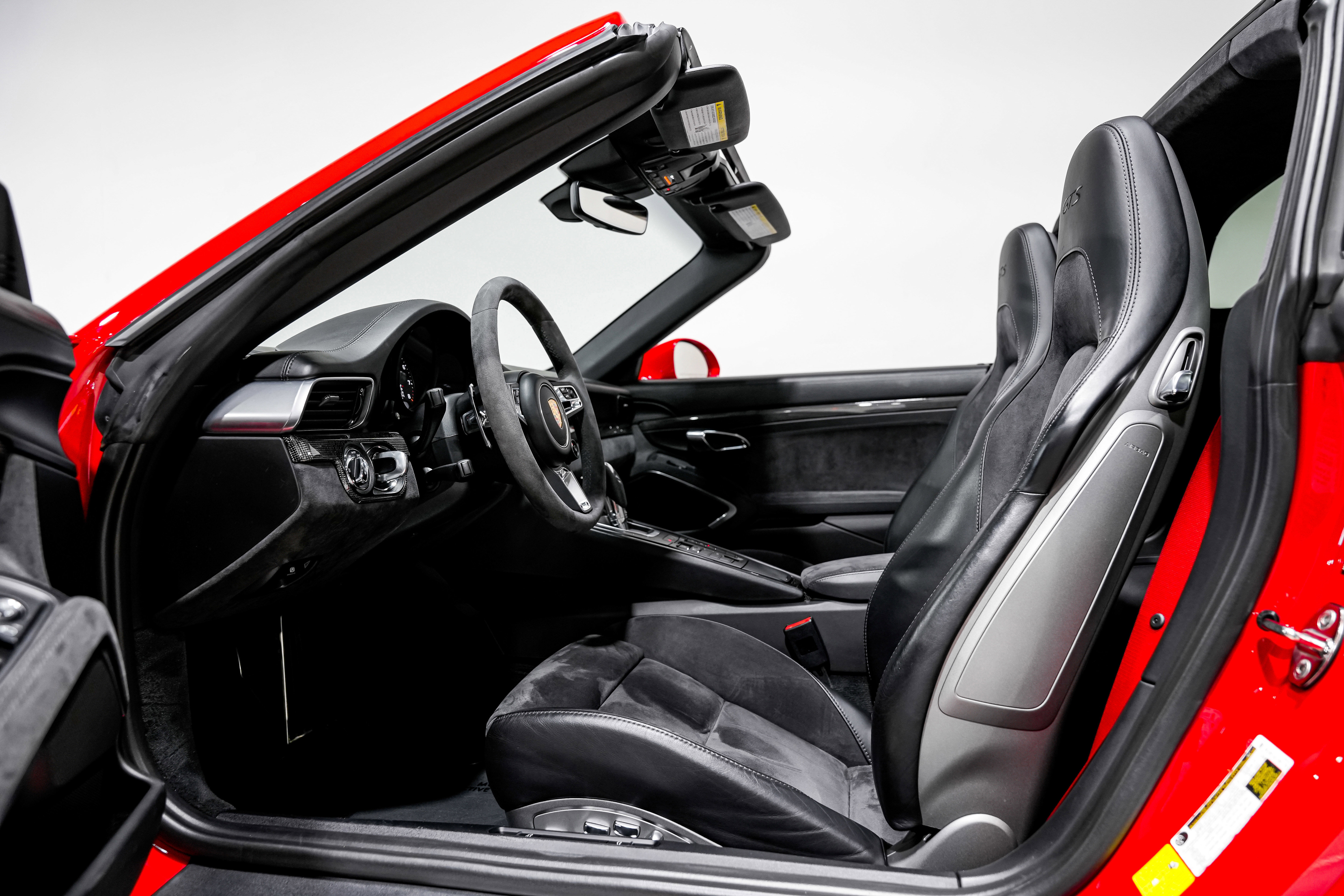 Used 2017 Porsche 911 Targa 4 GTS AWD/4WD image 19