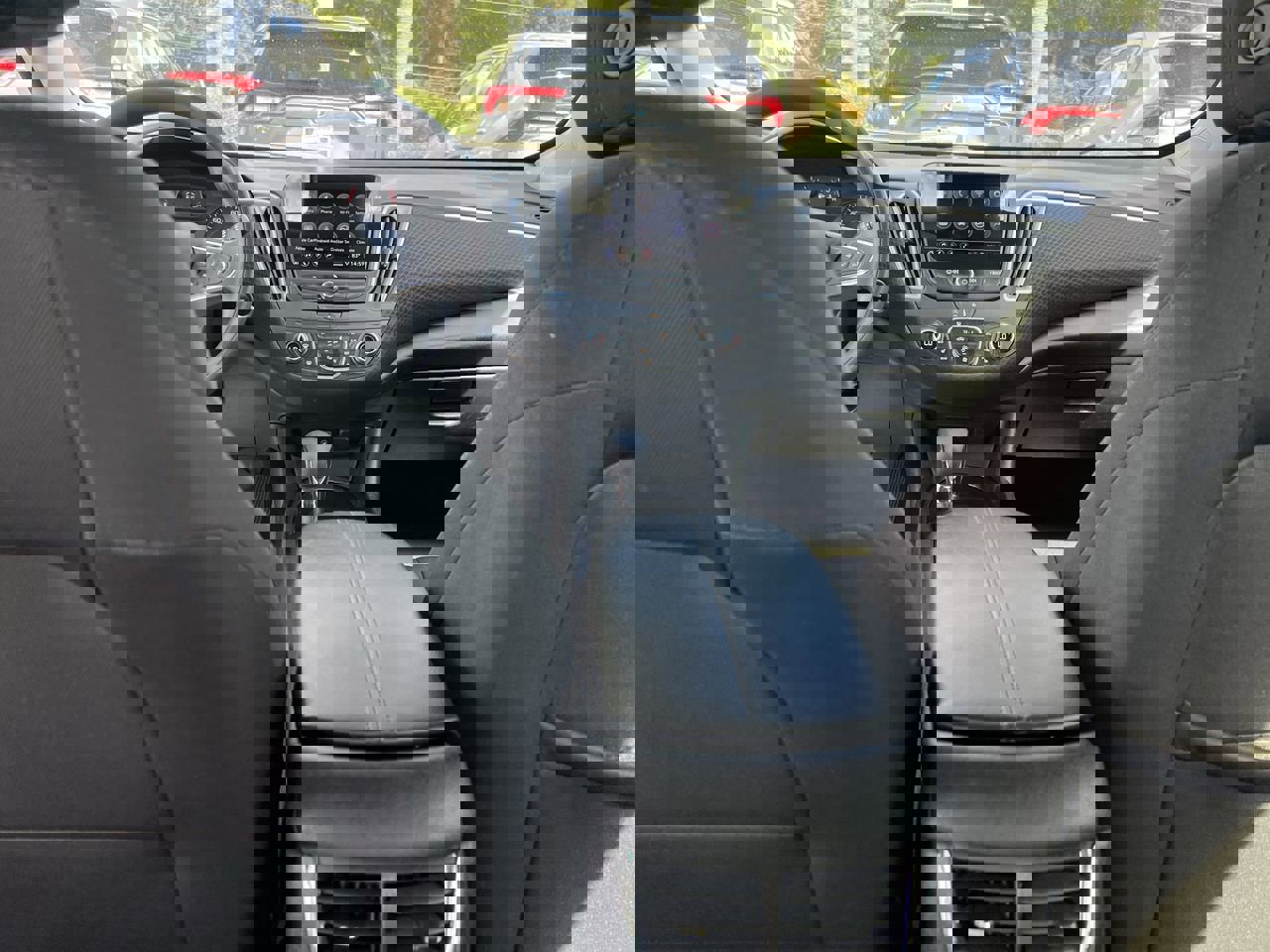 Used 2023 Chevrolet Malibu LT image 31