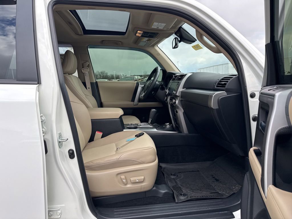 Used 2023 Toyota 4Runner SR5 Premium w/ Moonroof Package image 40