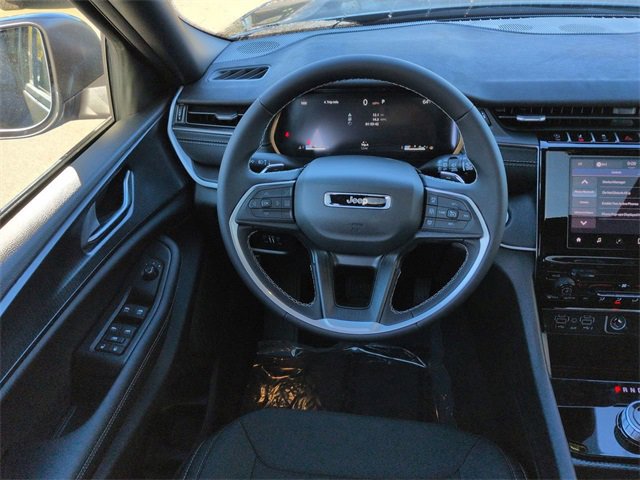 New 2025 Jeep Grand Cherokee Laredo X image 15