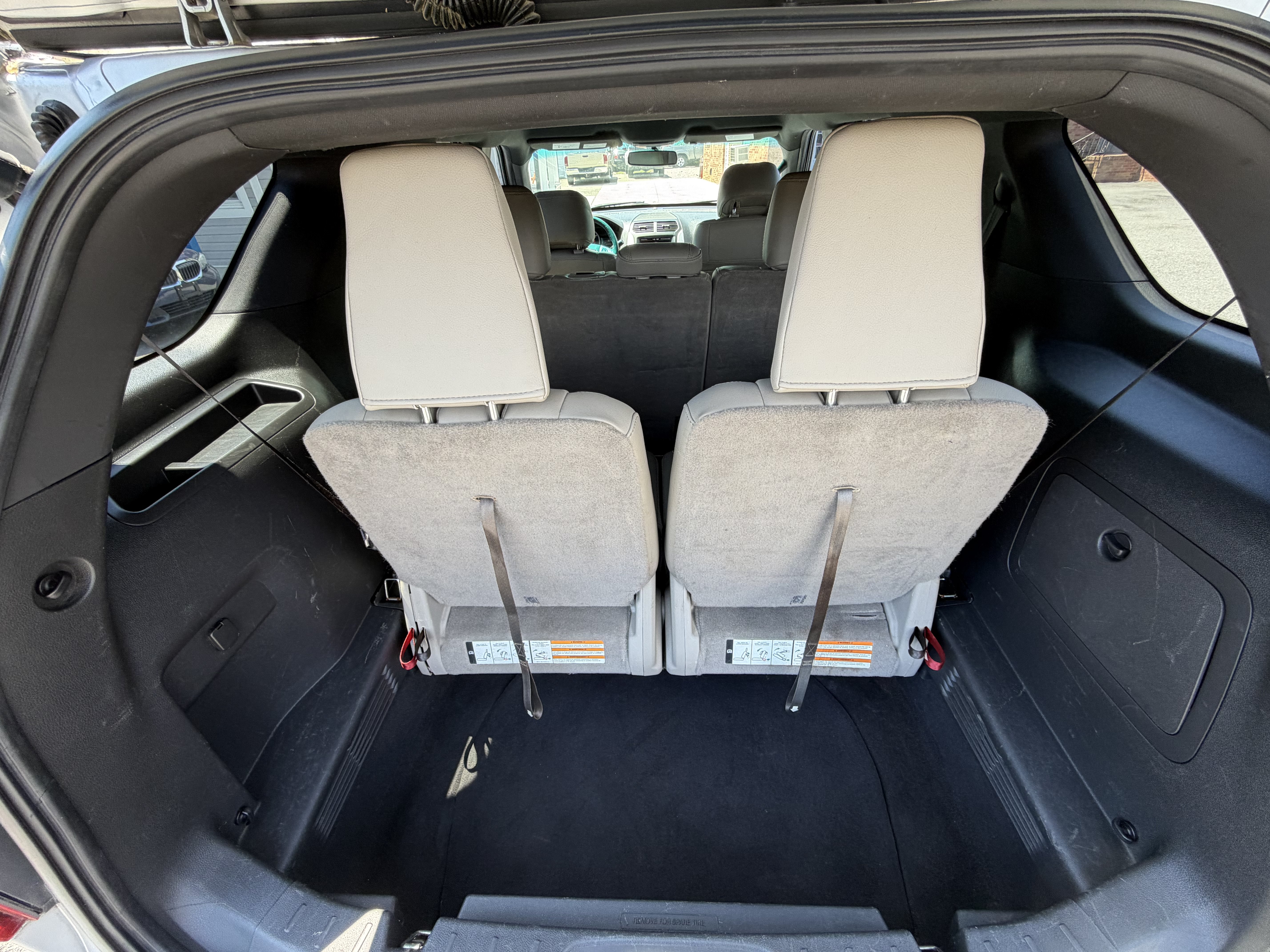 Used 2013 Ford Explorer XLT FWD image 14