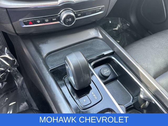 Used 2023 Volvo XC60 B5 Core w/ Climate Package AWD/4WD image 16
