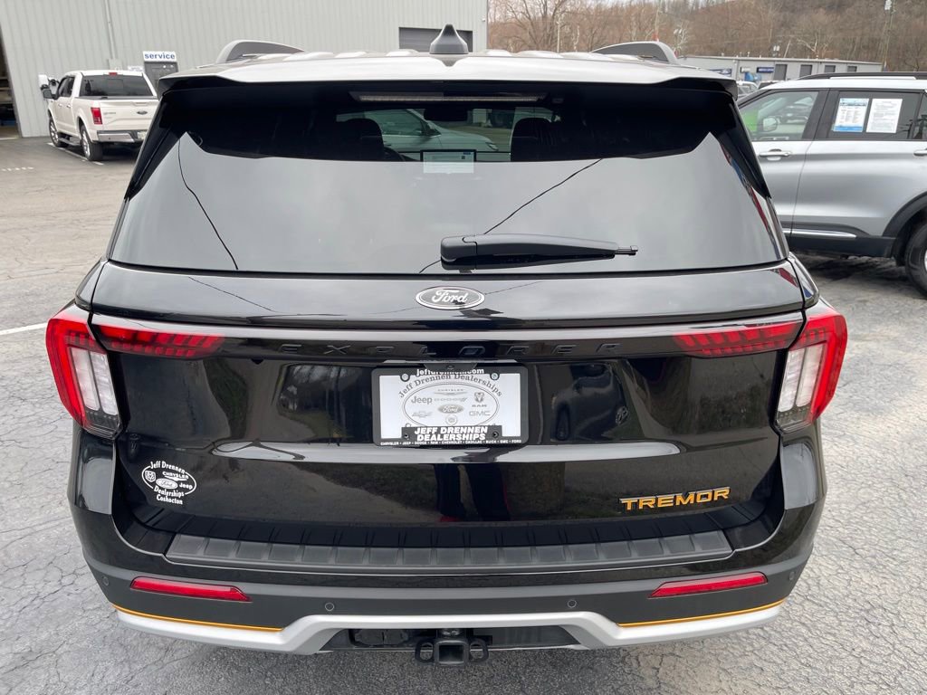 Used 2026 Ford Explorer Tremor w/ Tremor Ultimate Package image 6