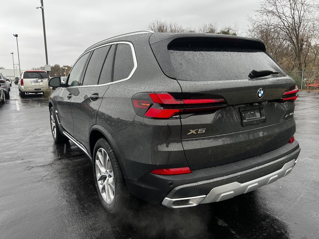 New 2026 BMW X5 xDrive40i w/ Premium Package image 7