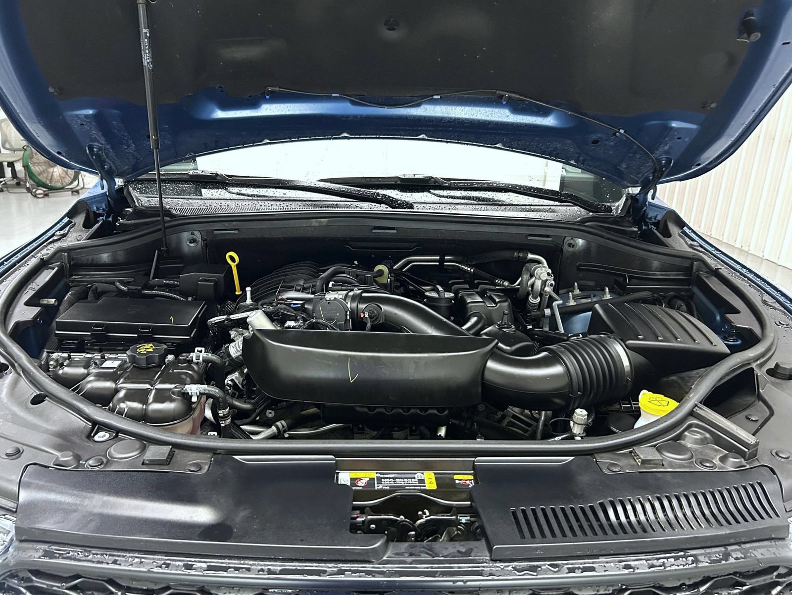 Used 2025 Dodge Durango GT AWD/4WD image 25