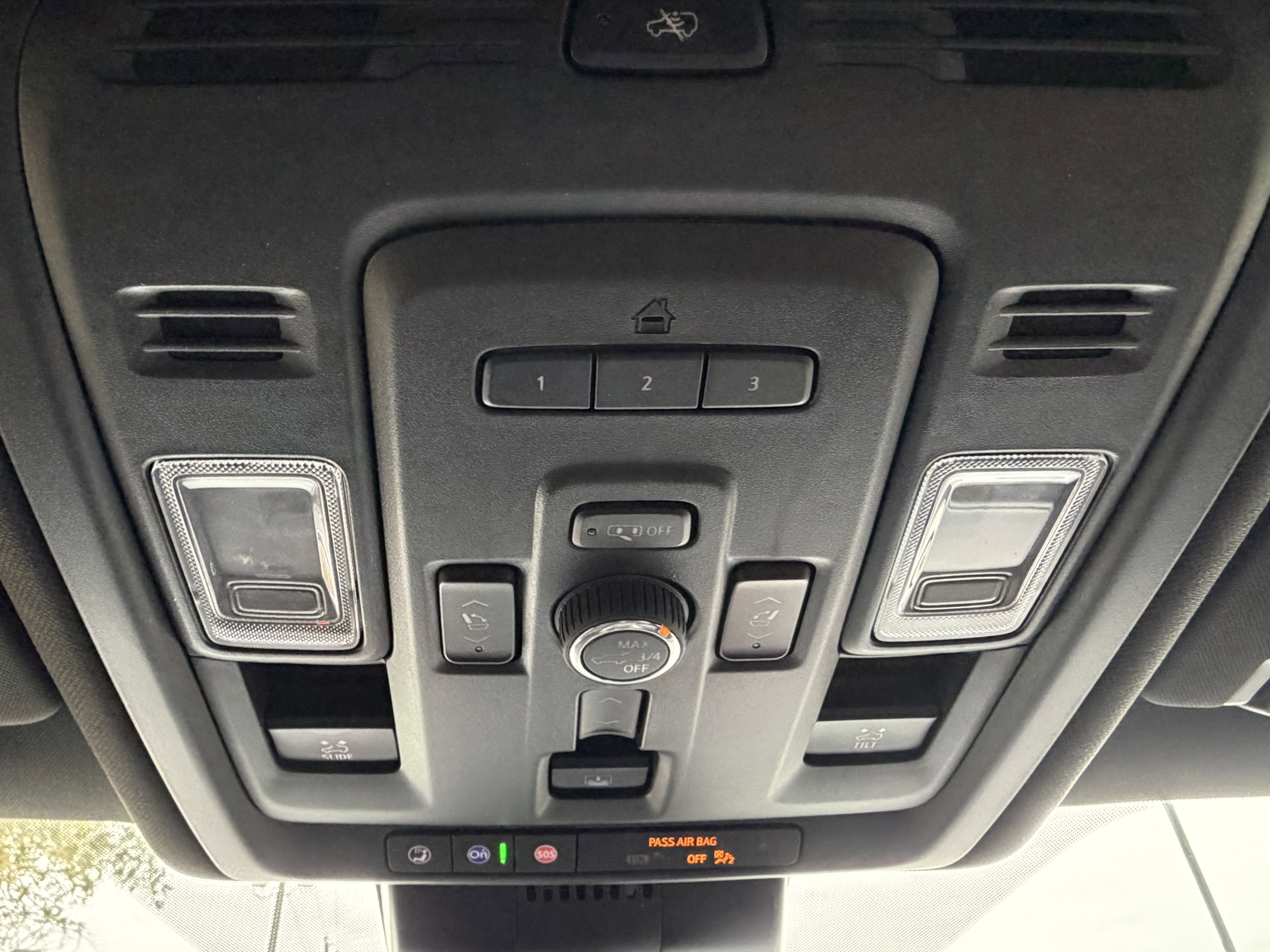 Used 2024 GMC Yukon XL Denali w/ Advanced Technology Package AWD/4WD image 38