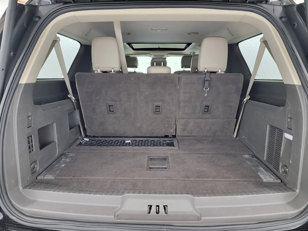 Used 2019 Ford Expedition Max XLT w/ Equipment Group 202A AWD/4WD image 38