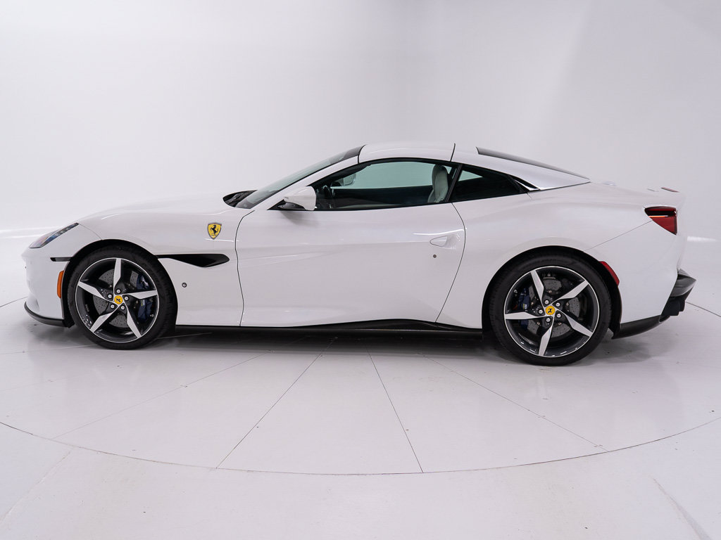 Used 2023 Ferrari Portofino M RWD image 11
