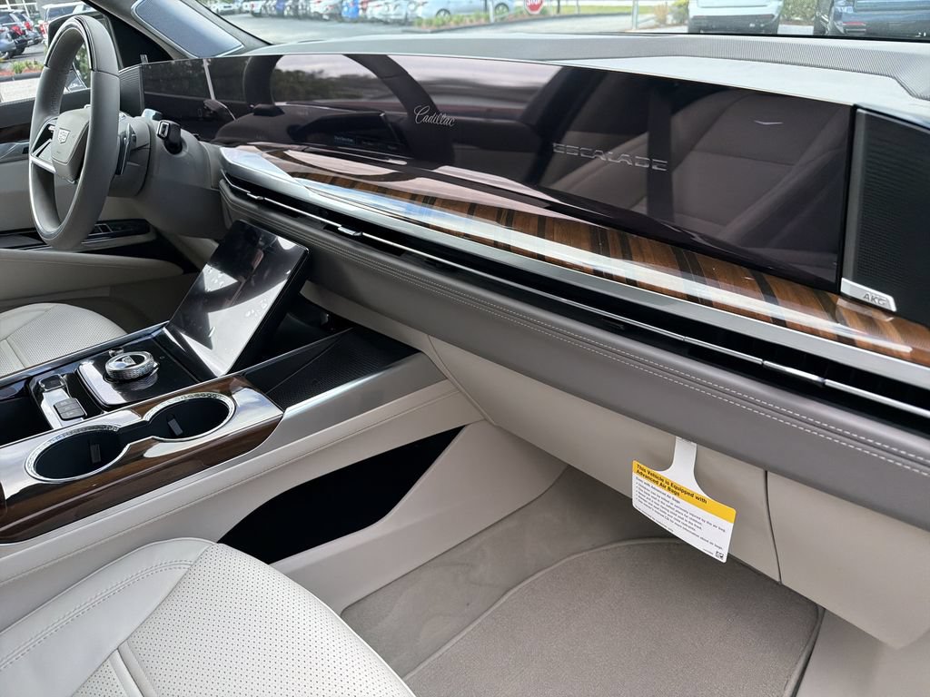 New 2026 Cadillac Escalade ESV Platinum Luxury RWD image 17