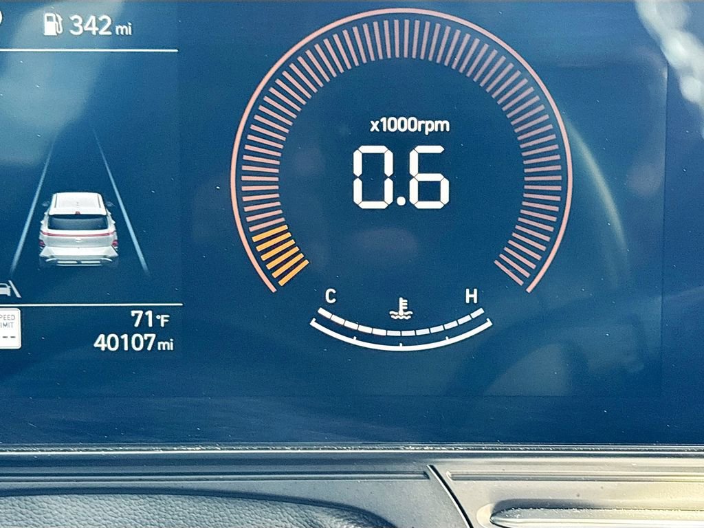 Used 2025 Hyundai Kona SEL image 12