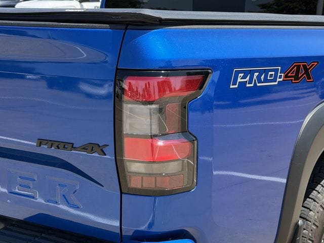 Used 2024 Nissan Frontier PRO-4X w/ Pro Premium Package AWD/4WD image 7