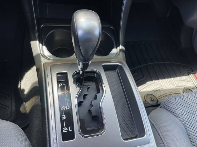 Used 2015 Toyota Tacoma PreRunner w/ TRD Sport Package RWD image 15