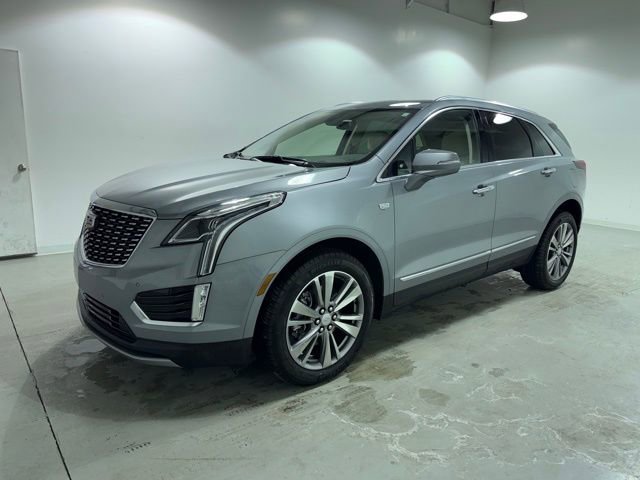 Used 2025 Cadillac XT5 Premium Luxury image 3