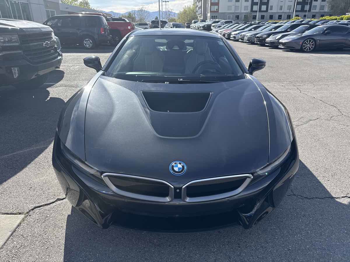 Used 2015 BMW i8 image 3