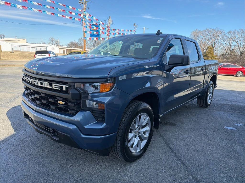 Used 2024 Chevrolet Silverado 1500 Custom w/ LPO, Dark Essentials Package image 7