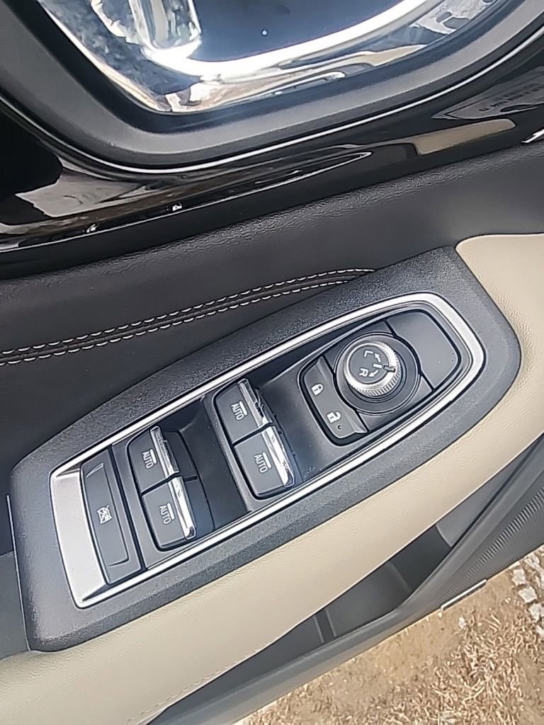 Used 2020 Subaru Outback Limited image 17