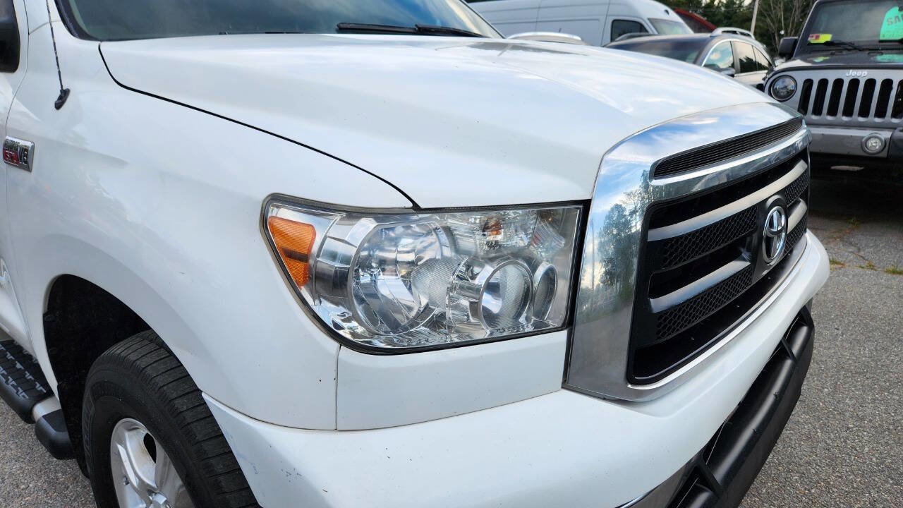 Used 2011 Toyota Tundra 4x4 Double Cab image 19