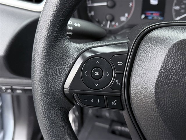 Certified 2025 Toyota Corolla LE image 29