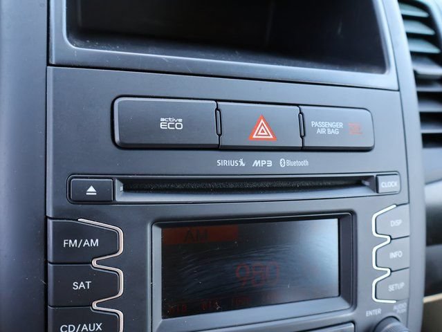 Used 2012 Kia Soul FWD image 32