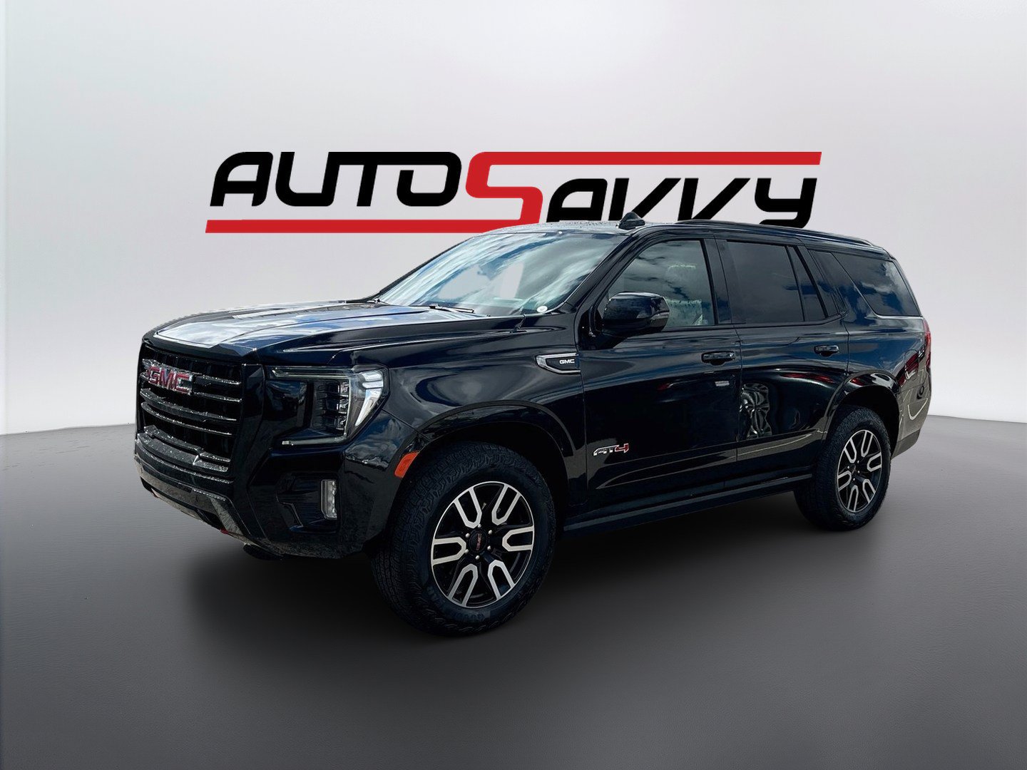 Used 2024 GMC Yukon AT4 AWD/4WD image 3