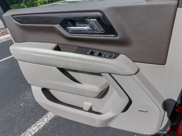 New 2026 GMC Yukon XL Elevation w/ Elevation Premium Package RWD image 13