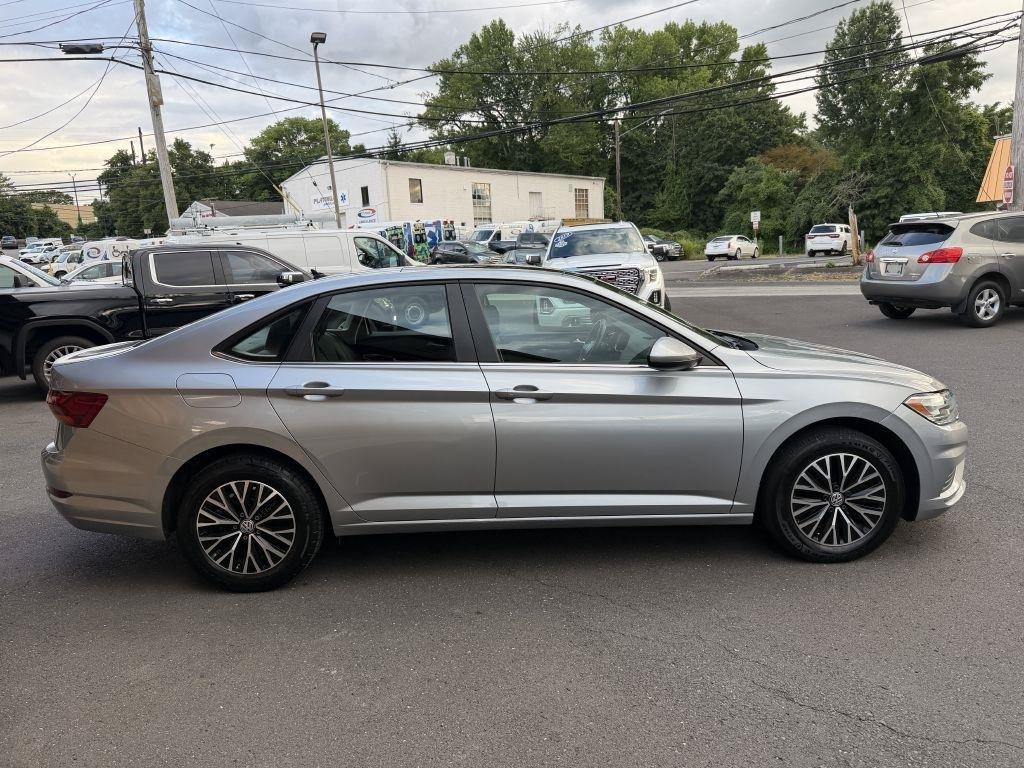 Used 2019 Volkswagen Jetta SE FWD image 6