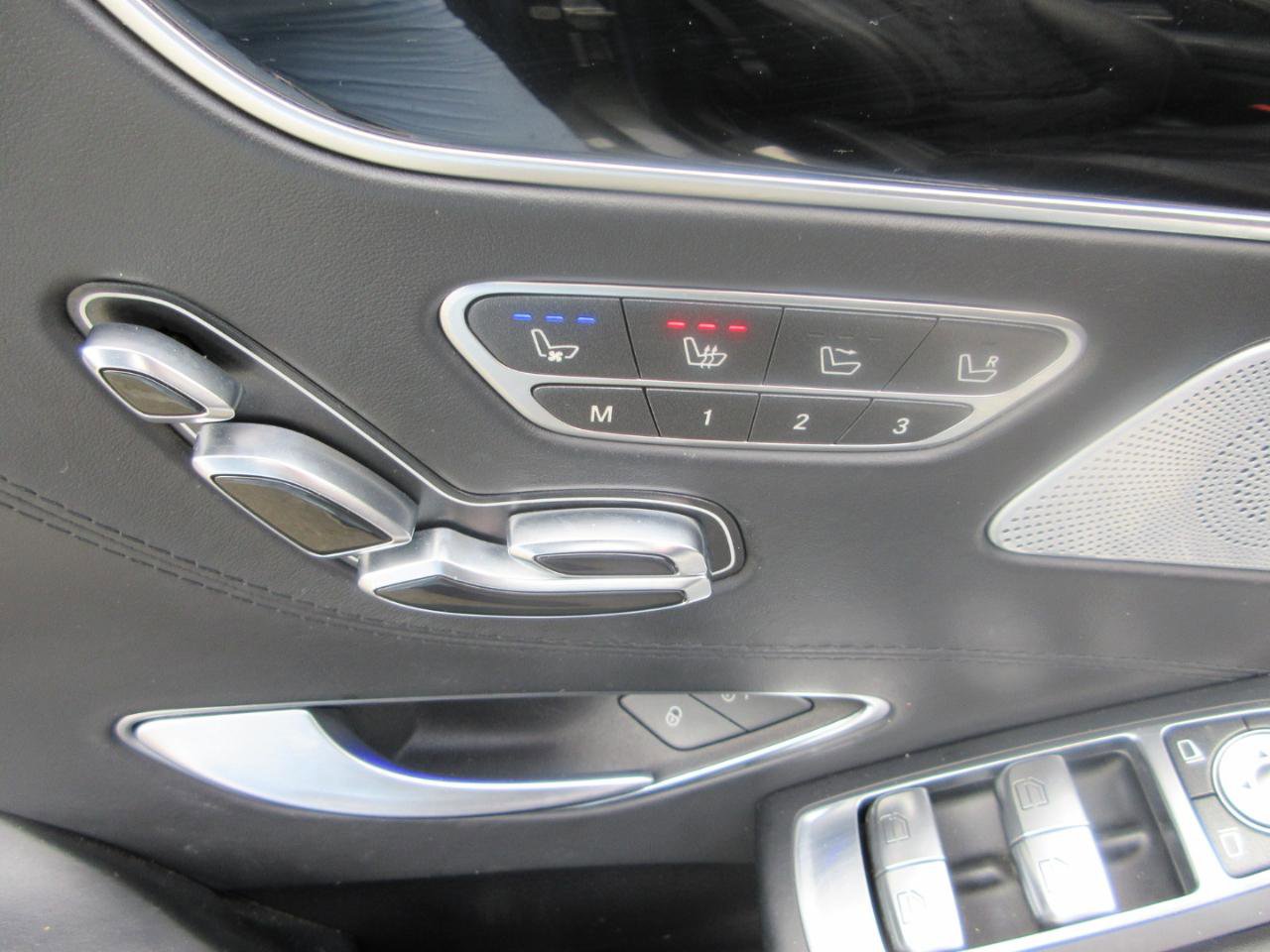 Used 2017 Mercedes-Benz S 550 Cabriolet image 12