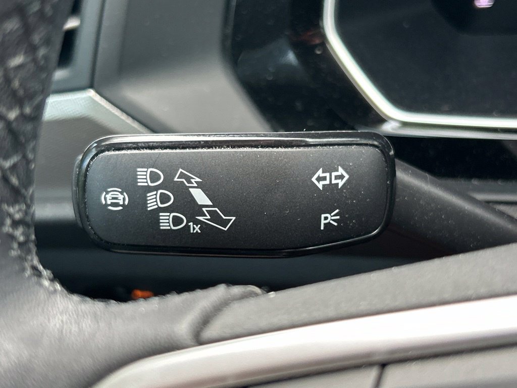 Certified 2024 Volkswagen Jetta S FWD image 25
