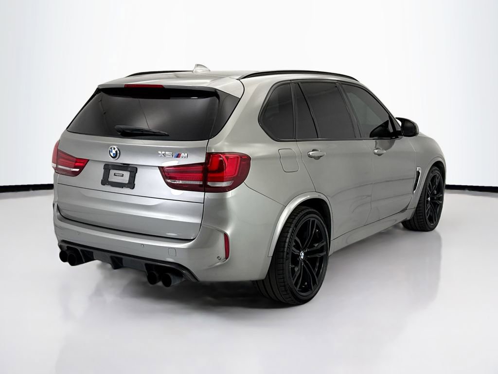 Used 2017 BMW X5 M image 5