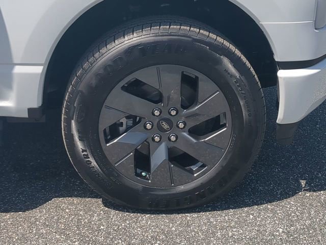 New 2025 Ford F150 Lightning Flash image 23