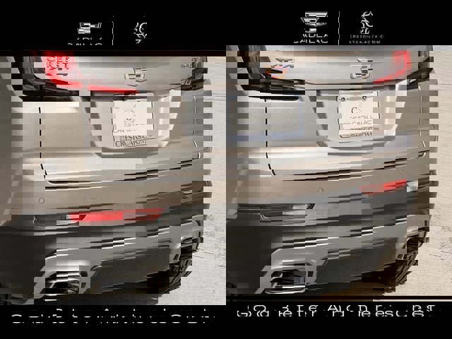 Certified 2023 Cadillac XT4 Premium Luxury image 9