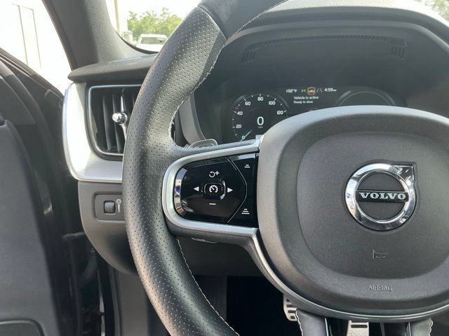 Used 2018 Volvo XC60 T8 R-Design w/ Convenience Package AWD/4WD image 19