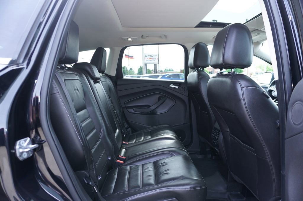 Used 2017 Ford Escape Titanium AWD/4WD image 29