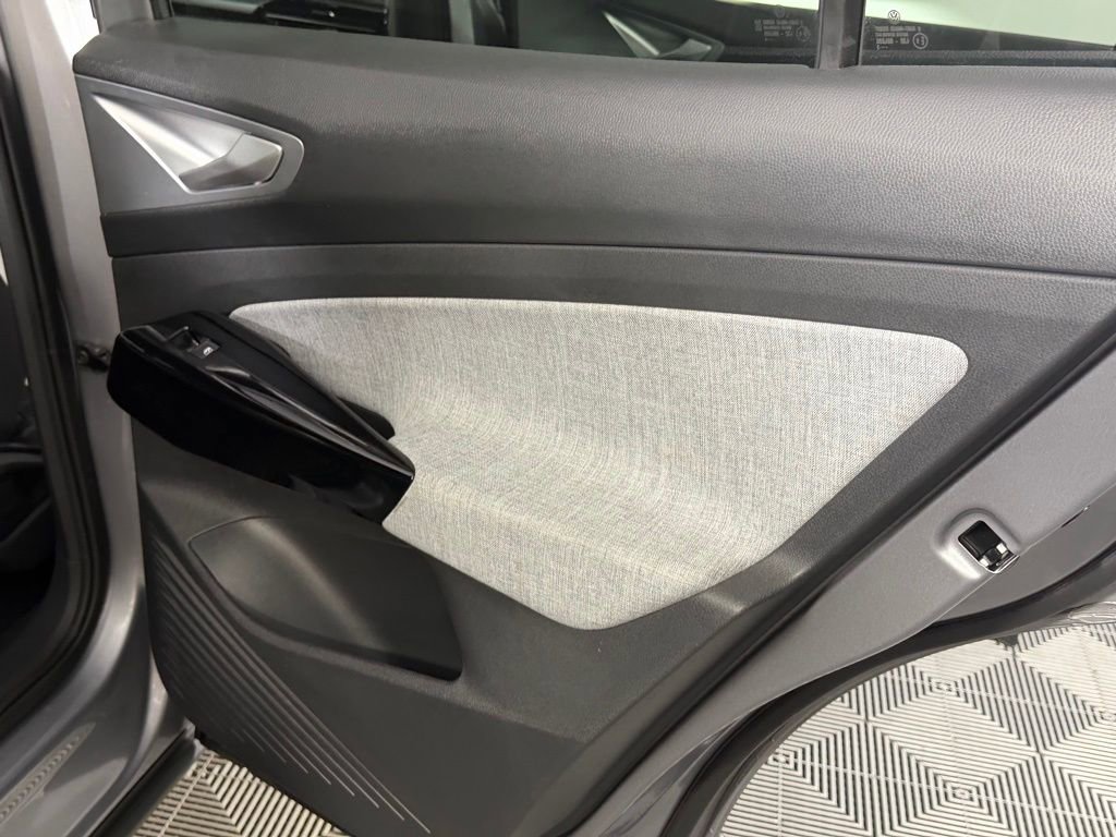 Used 2023 Volkswagen ID.4 Pro image 31