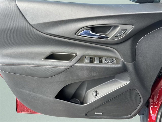 Used 2023 Chevrolet Equinox RS w/ RS Leather Package image 16