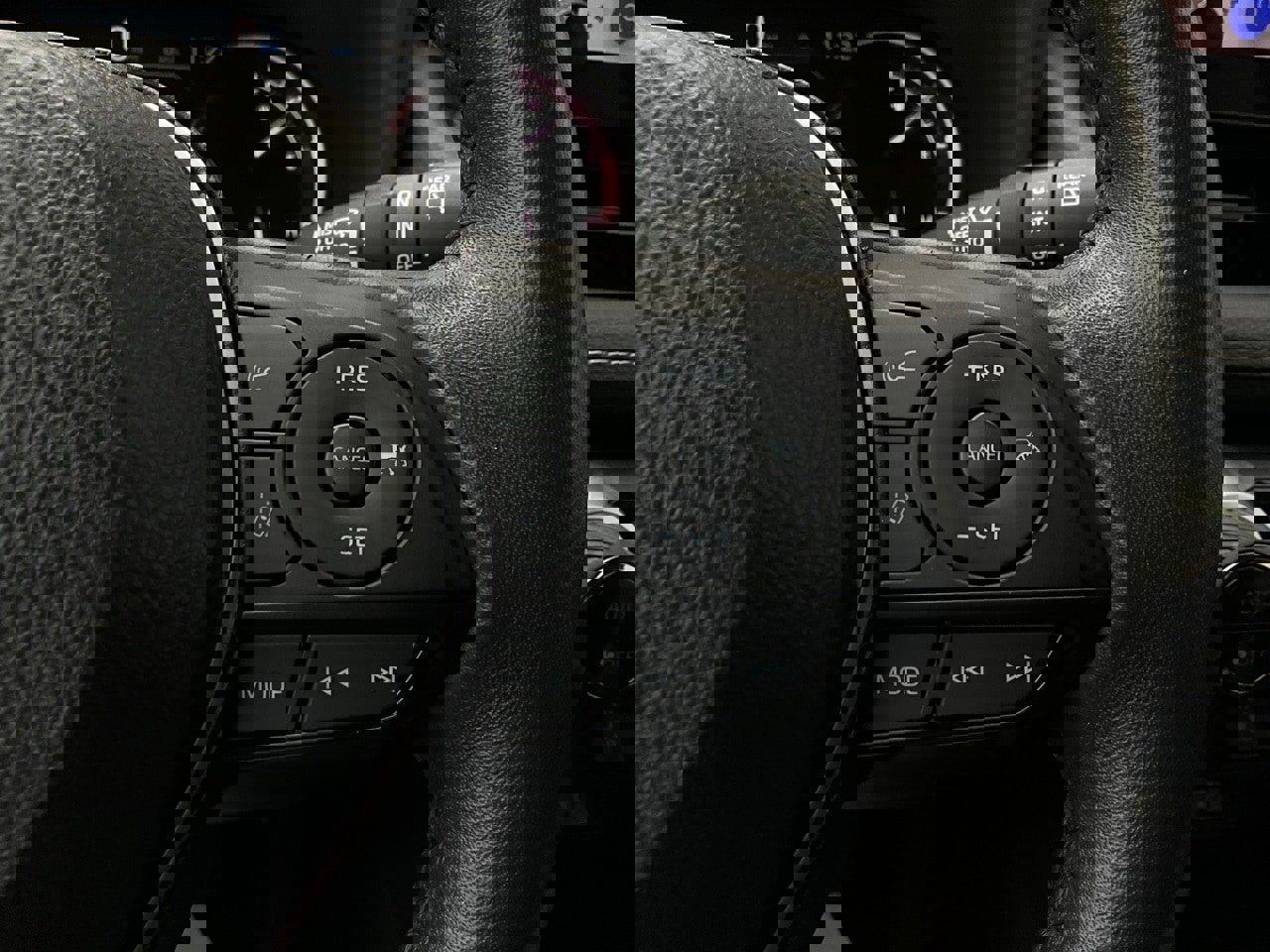 Used 2024 Toyota RAV4 XLE image 35