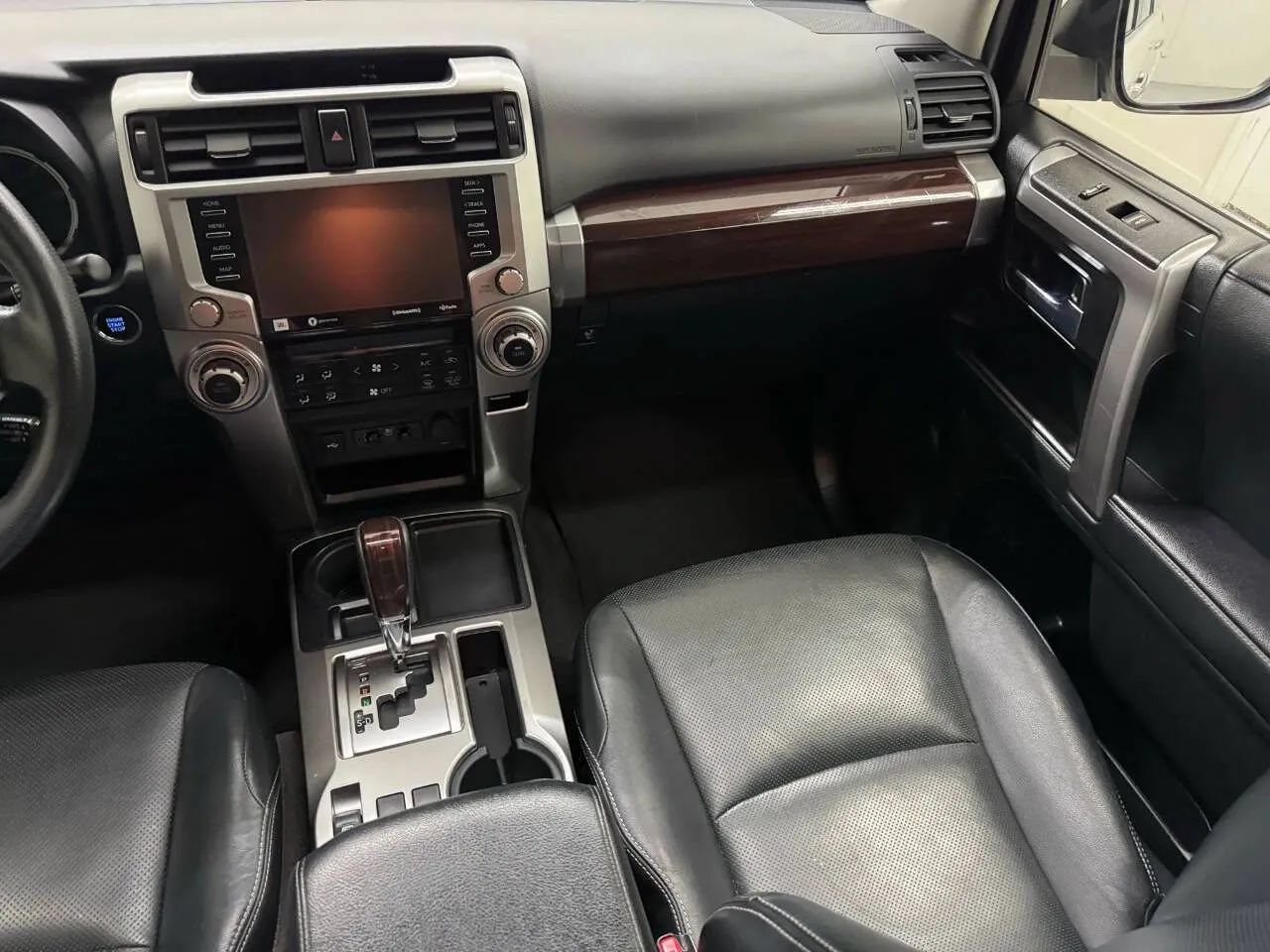 Used 2020 Toyota 4Runner Limited RWD image 37