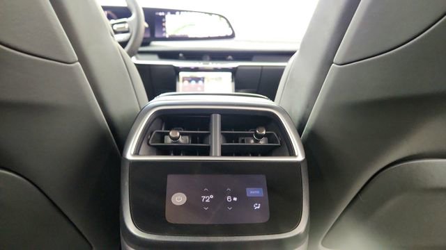 Used 2024 Lucid Air Pure RWD image 54