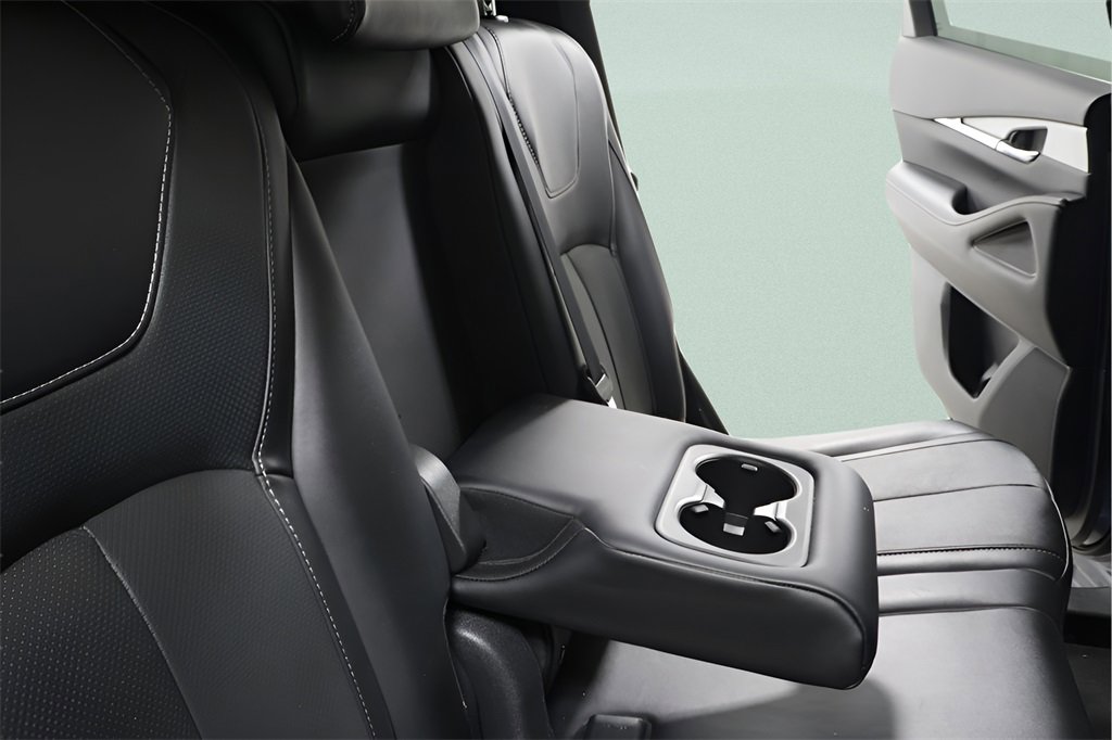 Used 2023 INFINITI QX60 Luxe image 32