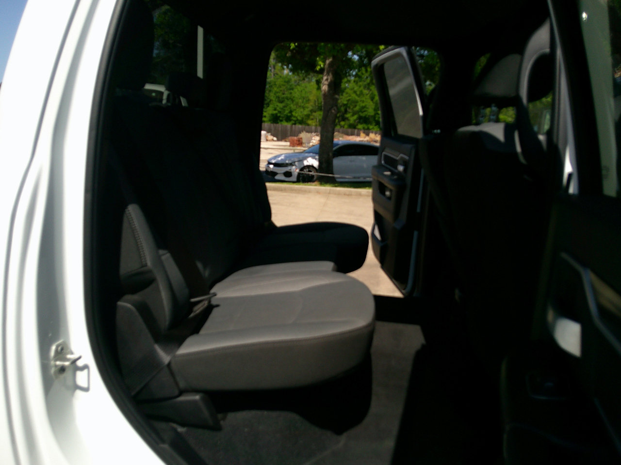 Used 2024 RAM 2500 Big Horn image 16