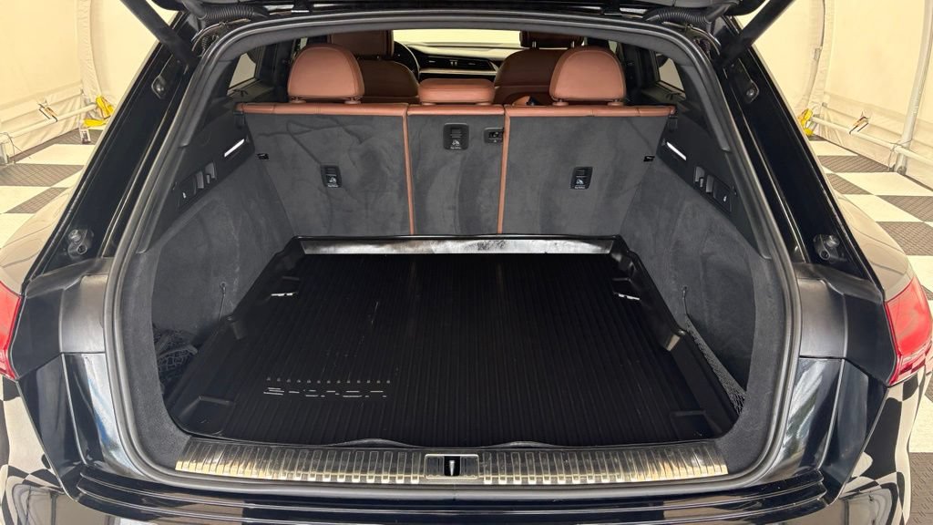 Used 2019 Audi e-tron Prestige AWD/4WD image 4