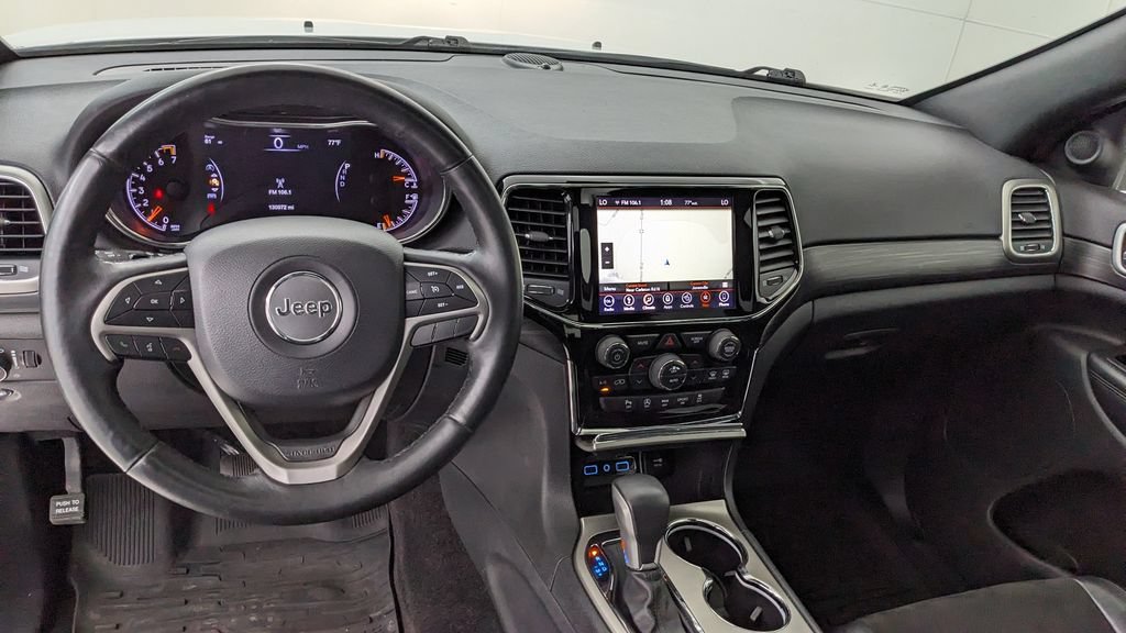 Used 2019 Jeep Grand Cherokee Altitude AWD/4WD image 4