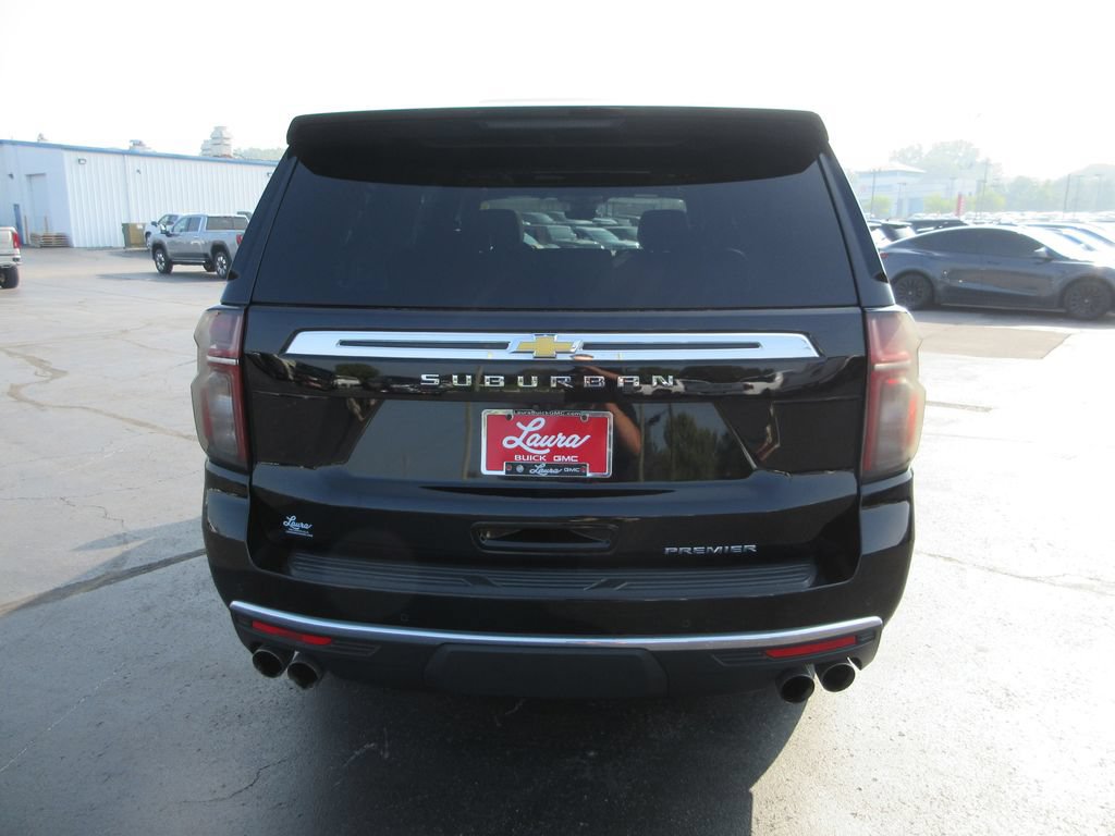 Certified 2023 Chevrolet Suburban Premier w/ Premium Package AWD/4WD image 7
