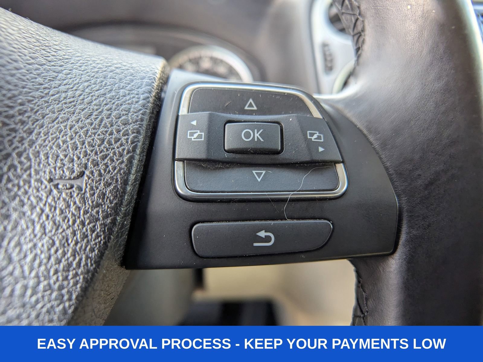 Used 2016 Volkswagen Tiguan S image 30