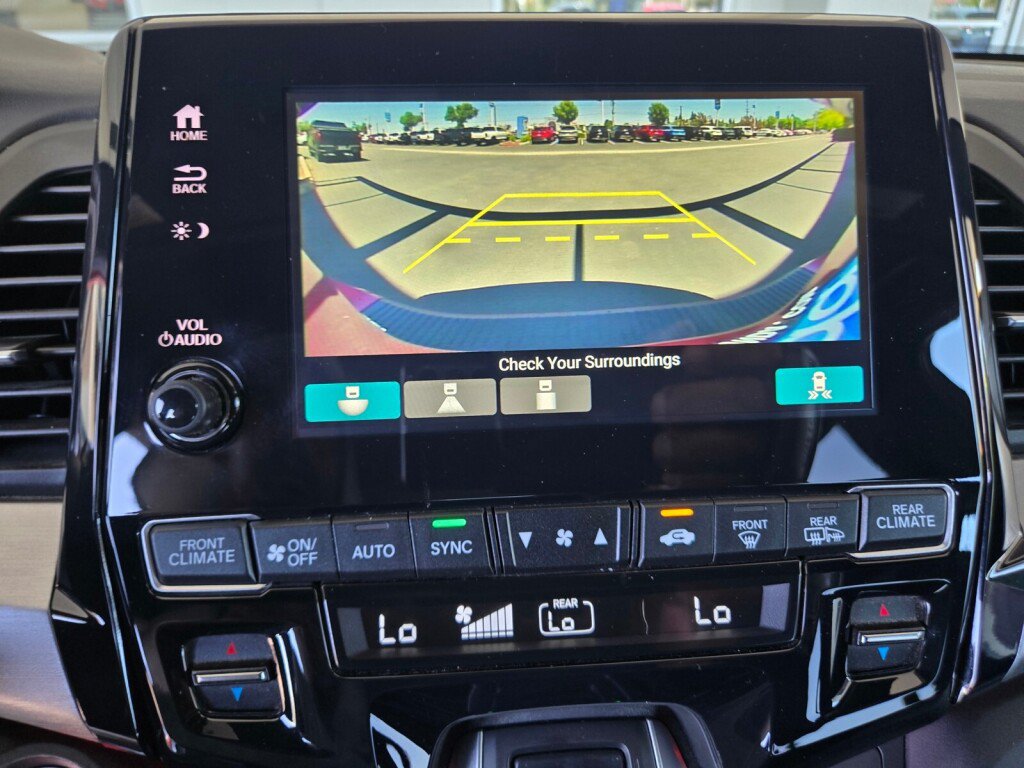 Certified 2023 Honda Odyssey Sport image 13